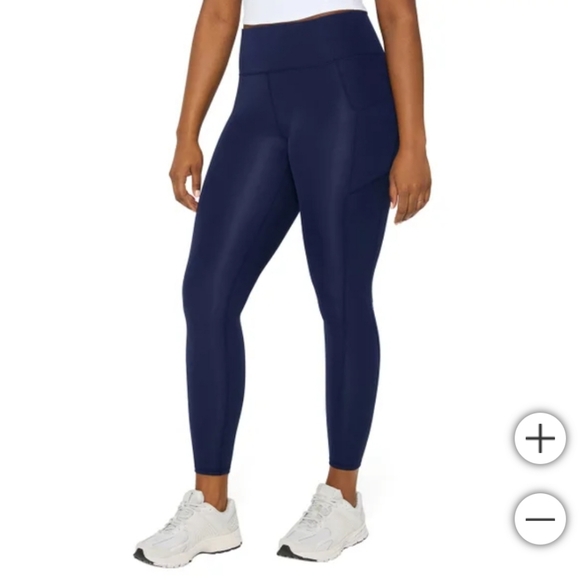 (5)Fabletics Midnight Black Leggings - Picture 1 of 3
